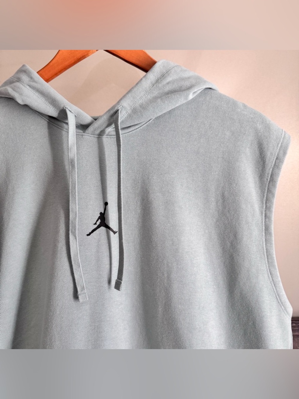 Jordan Men’s Medium Sleeveless Pullover Hoodie Jumpman - Seafoam Mint Green EUC